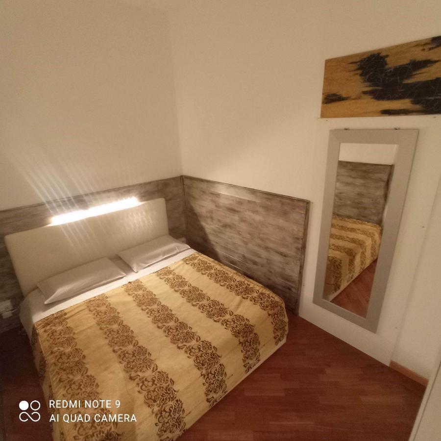 Domus Sottoripa Apartment Genoa Ngoại thất bức ảnh