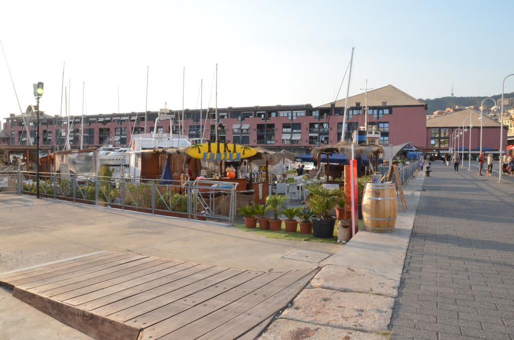 Domus Sottoripa Apartment Genoa Ngoại thất bức ảnh